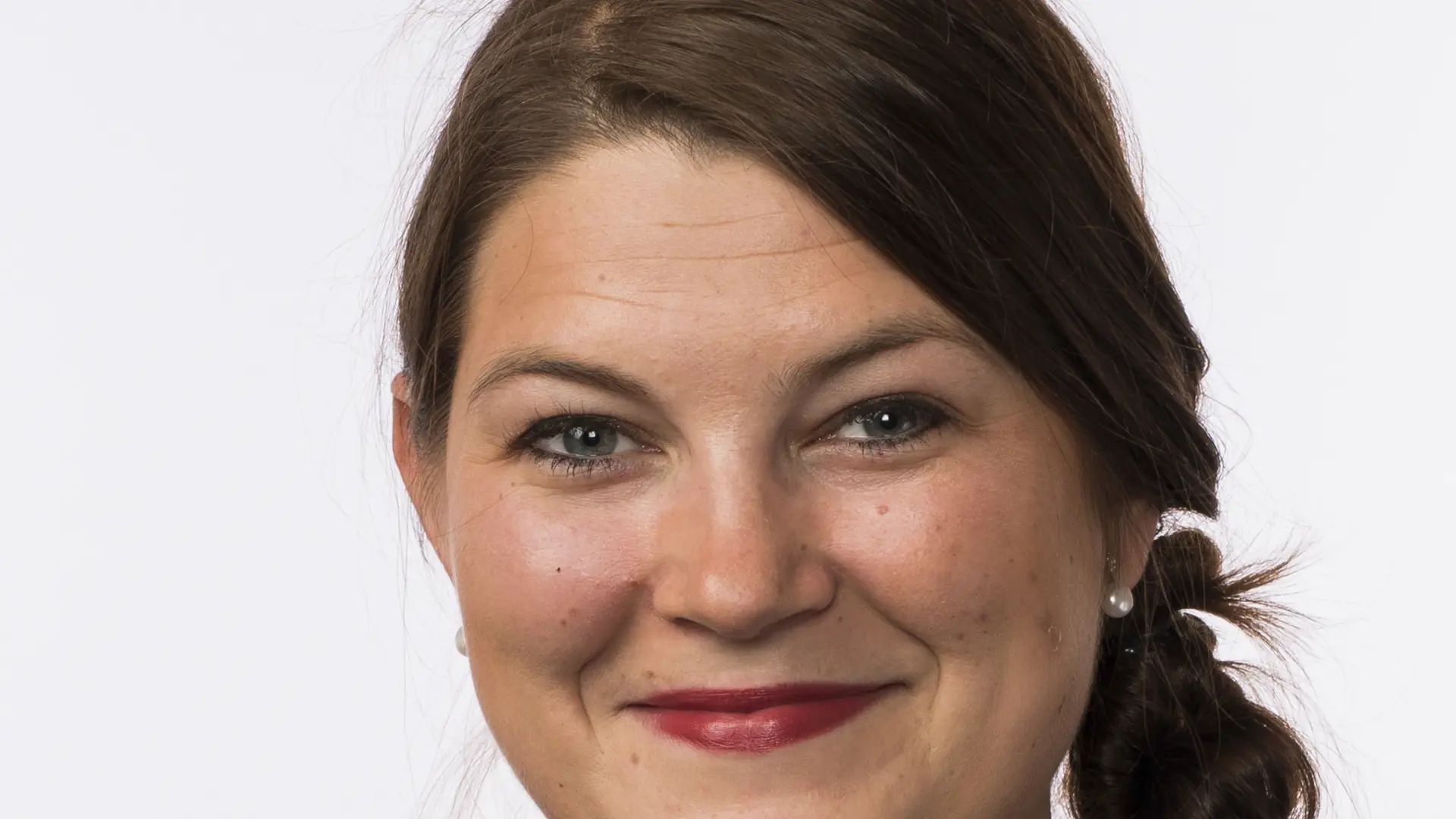 /media/wzxltiap/cecilie-myrseth.jpg?cc=0,0.09865321200792049,0,0.4795261463221916&width=1920&height=1080&format=webp&v=1dac6d77bba5bd0